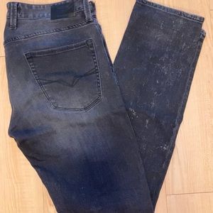 Guess men’s jeans